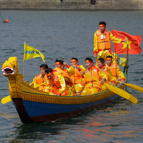 Bateau-dragon vietnamien