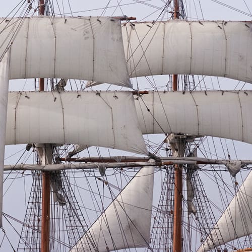 Gros plan sur les voiles du Kaskelot