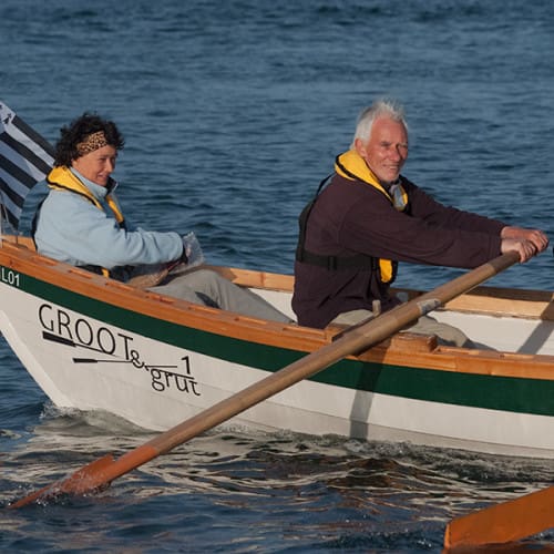 Rameurs à bord du Groot en Grut