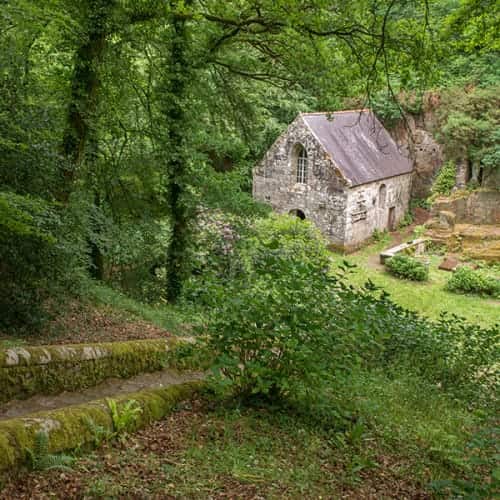 Chapelle Notre-Dame-de-la-Fosse à Locuon