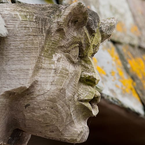 Figure sculptée