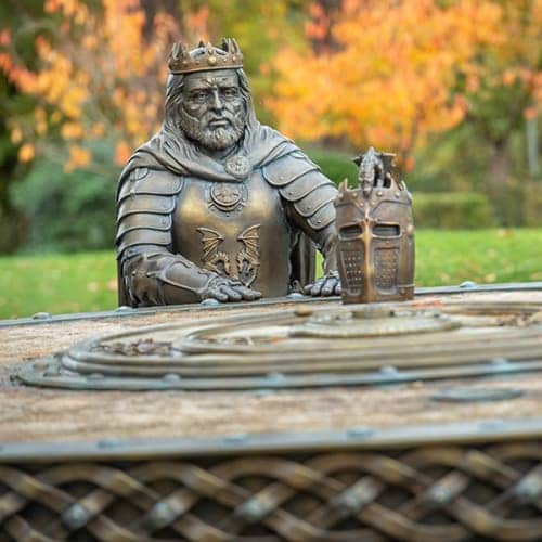 Sculpture du roi Arthur