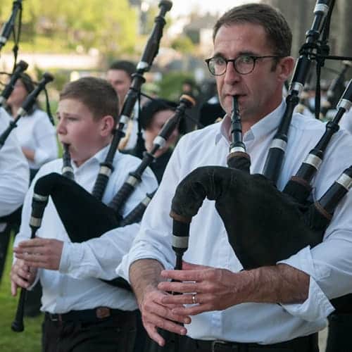 Musiciens du bagad Elven