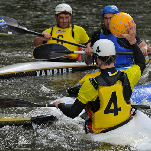 Match de kayak-polo