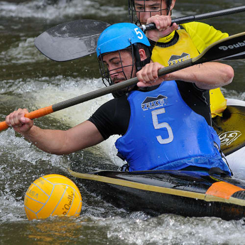 Joueur de kayak-polo
